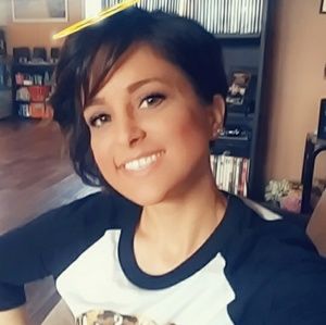 Meet your Posher, Amber